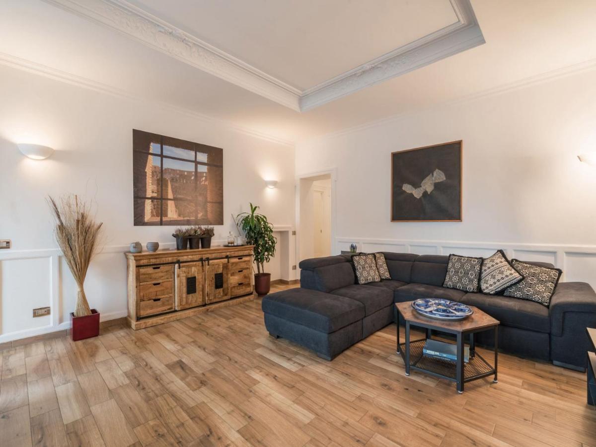 The Best Rent - Elegant Three-Bedroom Apartment A Few Steps From Fontana Di Trevi Zewnętrze zdjęcie