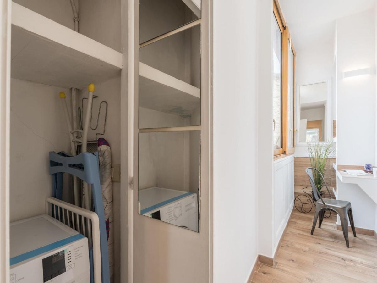 The Best Rent - Elegant Three-Bedroom Apartment A Few Steps From Fontana Di Trevi Zewnętrze zdjęcie